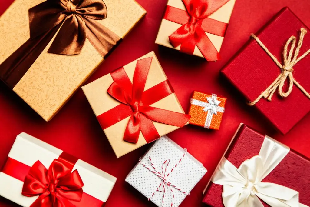 La règle des 4 cadeaux pour une liste de noël en ligne
